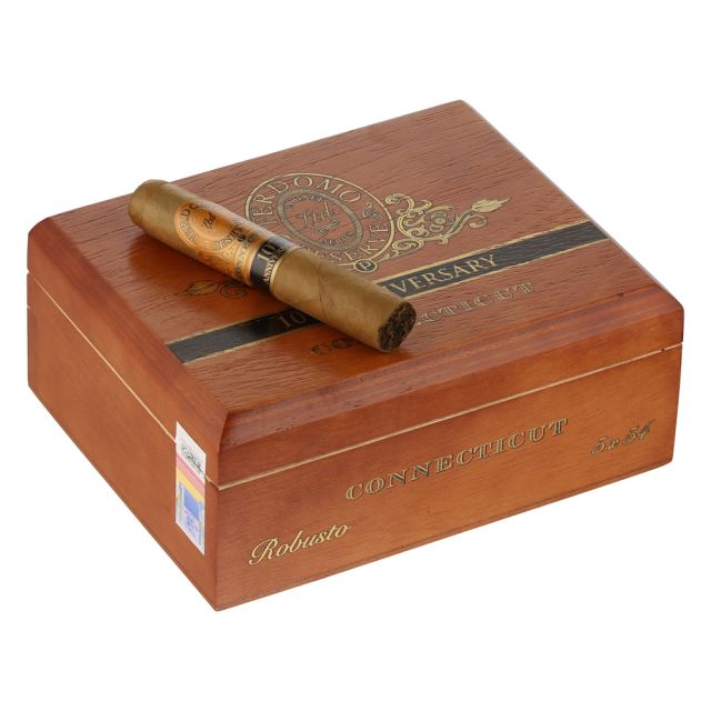 Perdomo Reserve 10YR Robusto Connecticut
