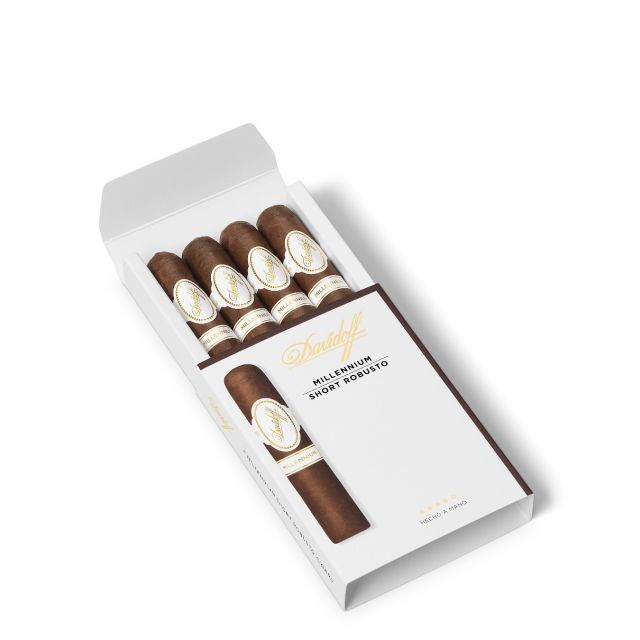 Davidoff Millennium Blend Short Robusto